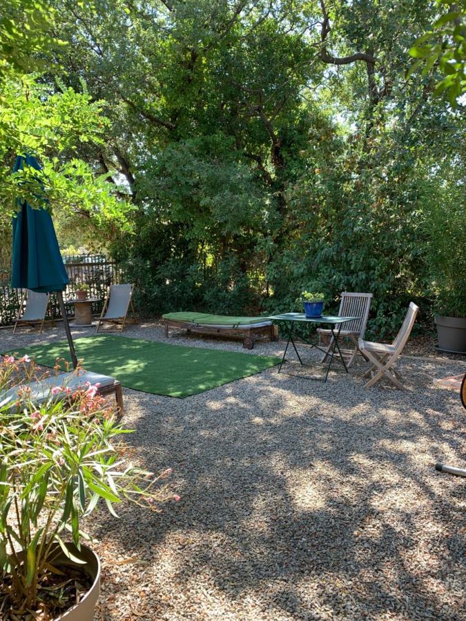 לה פרדה Le Clos Du Bonheur מראה חיצוני תמונה